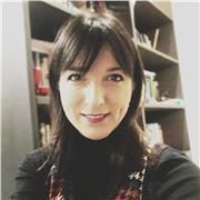 Sono madrelingua Spagnola e anche giornalista. Lezioni presenziali o online. Individuali o per gruppi di amici